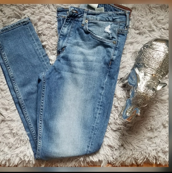 H&M high rise distressed skinny denim jeans - Picture 5 of 7